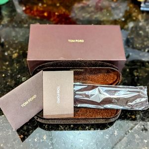 NWT Tom Ford Glasses Case Kit